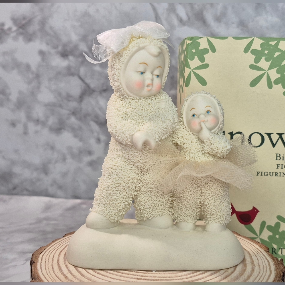 Dept. 56 Snowbabies "Big Sister"
